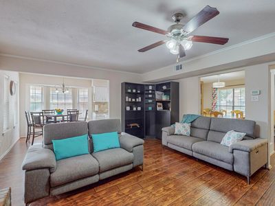 1505 Leicester St, Garland, TX, 75044