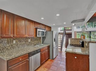 19208 NE 25th Ave APT 303D, Miami, FL 33180