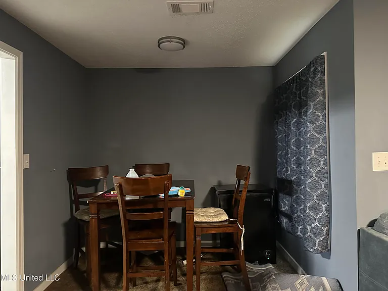 1156 Garden Park Dr — Photo 10