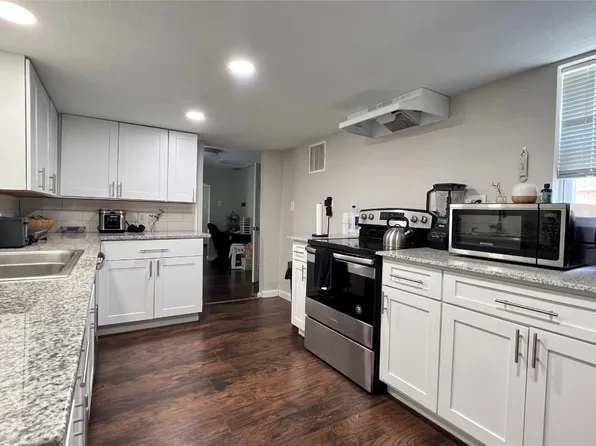 409 Waynell St, White Settlement, TX 76108