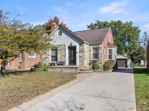 1132 Drexel St, Dearborn, MI 48128