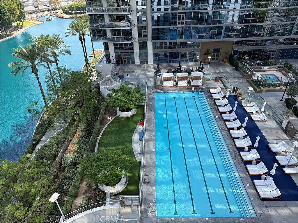1 bed, 1198 sqft, $4,500 — Photo 2