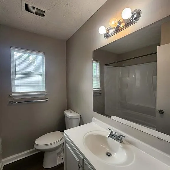 1653 Pinedale Cir NW — Photo 9