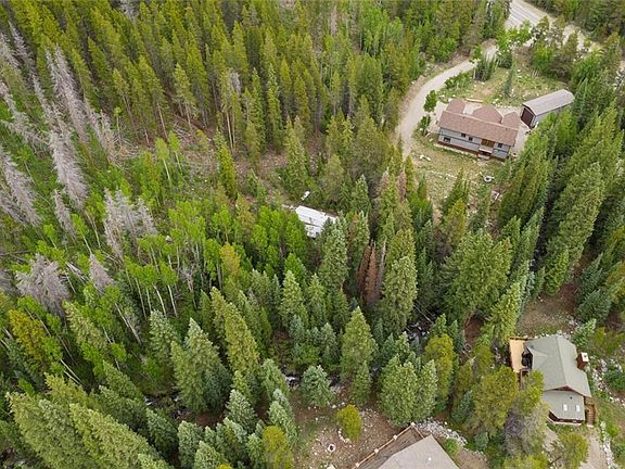 5th image of 66 Conifer Dr