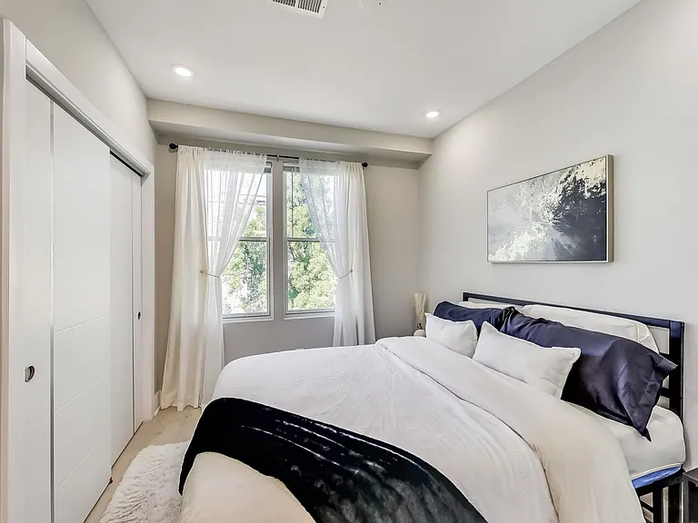 1638 K St NE #302 — Photo 13