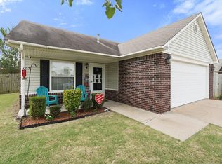 1005 W 23rd St N, Claremore, OK 74017