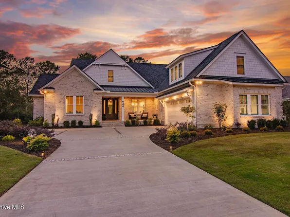 944 Arboretum Drive, Wilmington, NC 28405