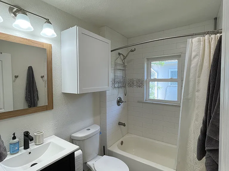 3401 Cribbon Ave #A — Photo 5