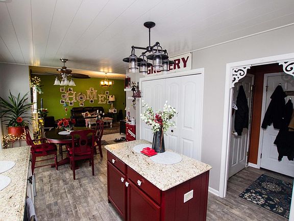 3rd image of 112 Dogwood Cir