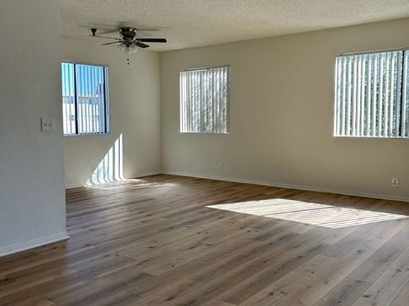 2nd image of 12935 Roselle Ave APT 1