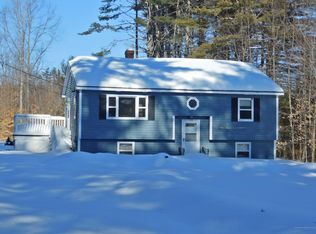 16 Estate Rd, Naples, ME 04055