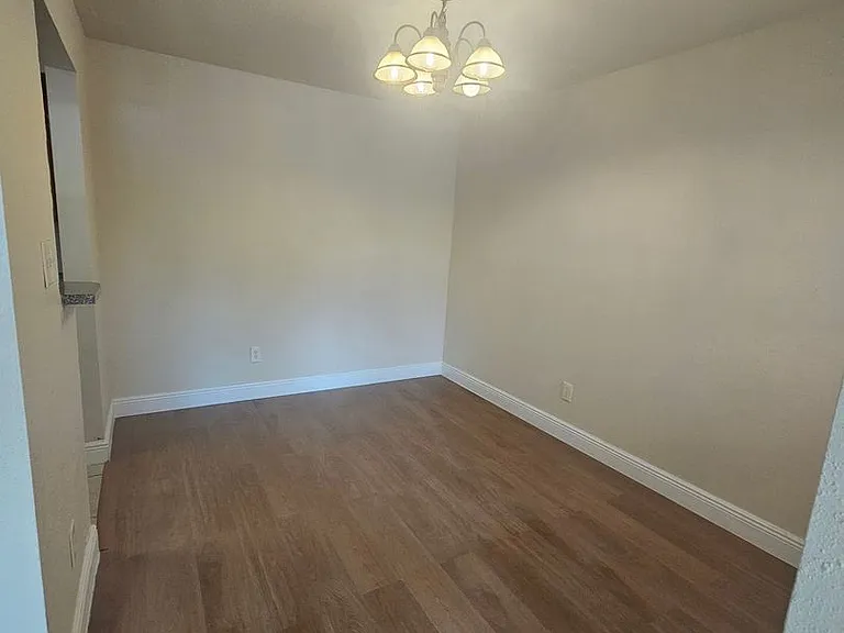 2905 Winkler Ave #713 — Photo 7