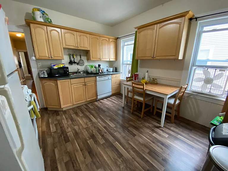 102 Line St #1 — Photo 1