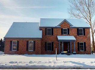 7611 Kings Run Rd, Sylvania, OH 43560