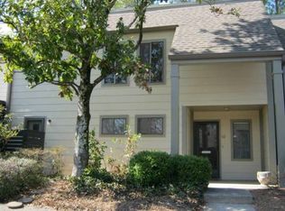 62 Forrest Pl, Sandy Springs, GA 30328