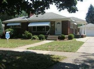 10071 Reeck Rd, Allen Park, MI 48101