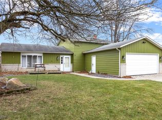 1711 N Nantucket Dr, Lorain, OH 44053