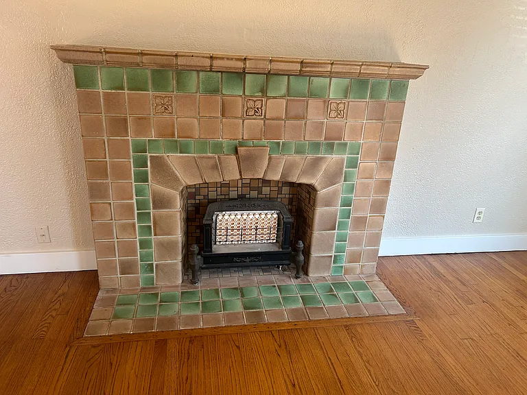 405 NW 32nd St #1/2 — Photo 8