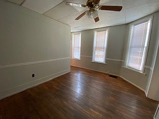 4th image of 221 W Main St #3