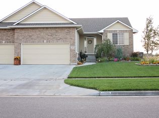 4109 N Lake Ridge St, Wichita, KS 67205