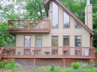 6038 Boardwalk Dr, Coolbaugh Township, PA