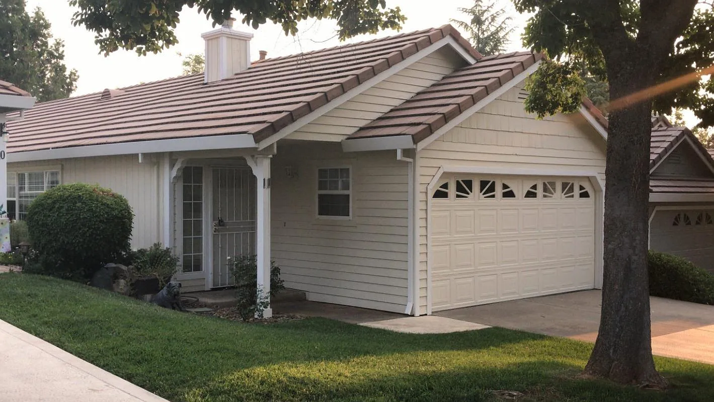 3040 Granada Ct Unit 11 photo 1