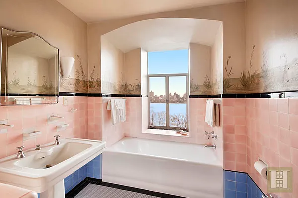 Rented by Halstead Real Estate | media 5