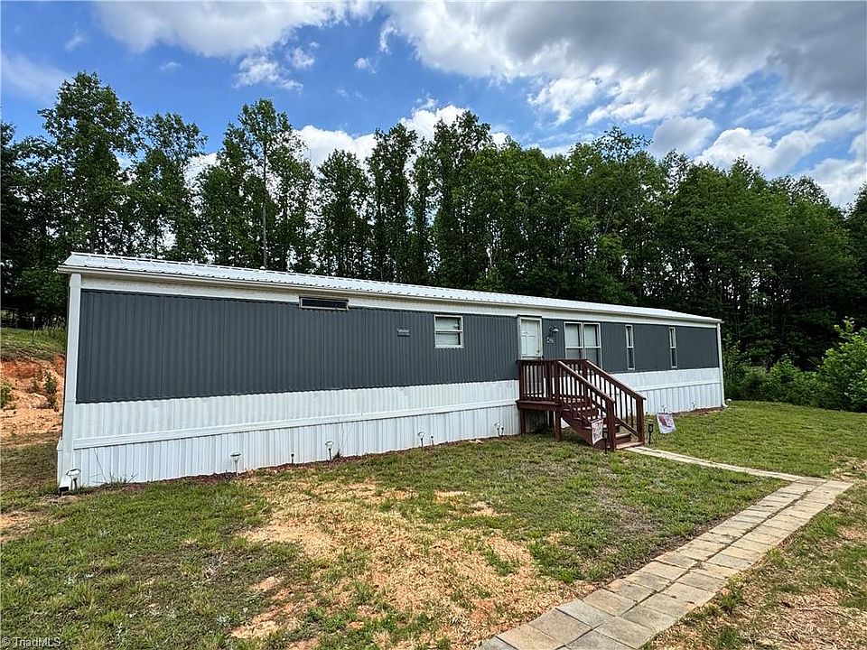 1st image of 429 Wayne Marshall Rd