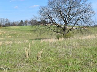 14 Temple Rd, Seymour, TN 37865