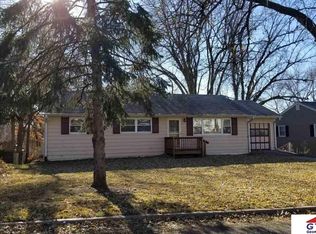 5809 Larimore Ave, Omaha, NE 68104