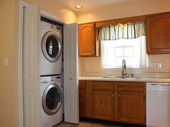 Kitchen and Laundry