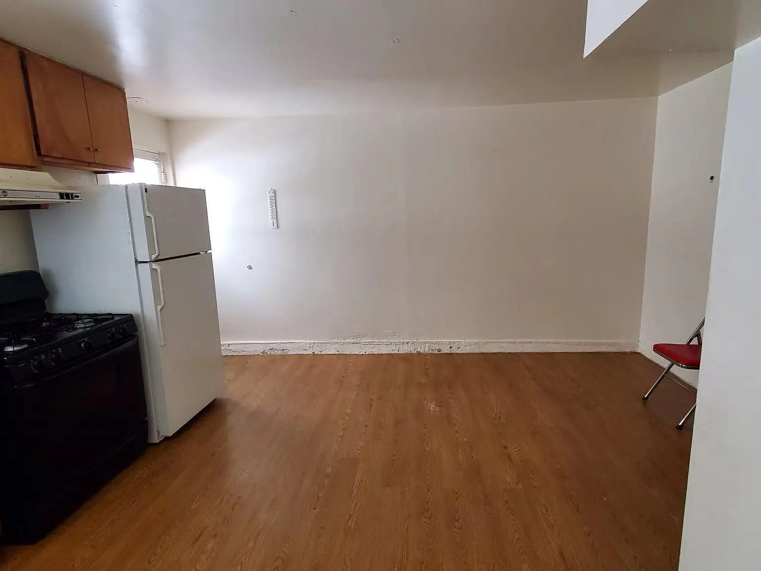 1 bed, 450 sqft, $1,650 — Photo 3