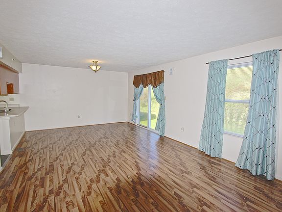 10x13 DR open to LR & KIT