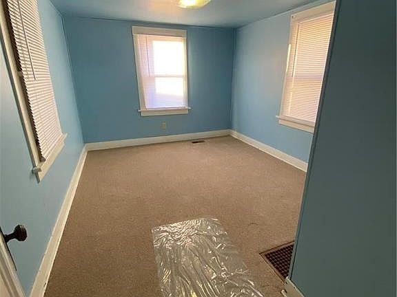 5th image of 2816 S 21st St