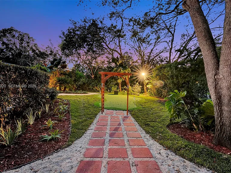 14330 SW 20th St — Photo 59