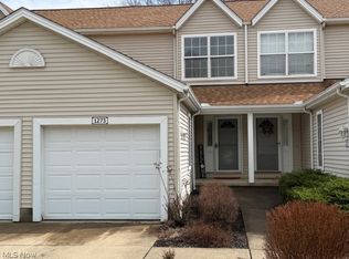 1273 Meadow Run, Akron, OH