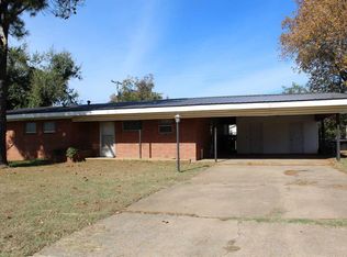 701 W Caddo St, Marlow, OK 73055