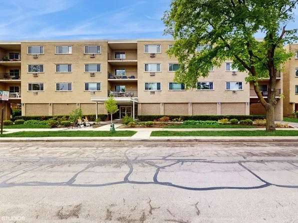 425 Home Ave APT 3H, Oak Park, IL 60302