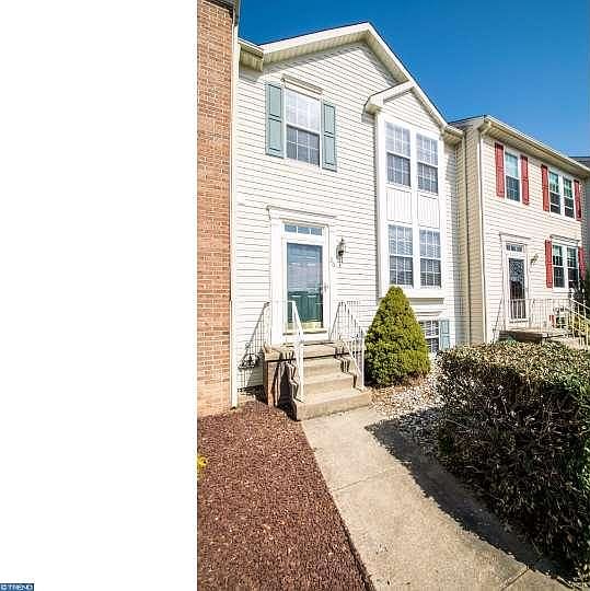1st image of 26 Photinia Dr