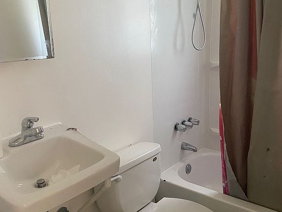 5th image of 78 E Fairmount Ave