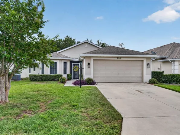 27134 Nostalgia Dr, Leesburg, FL 34748