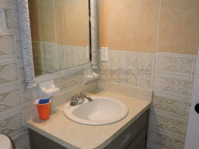 1345 Jasma Ln #B — Photo 9