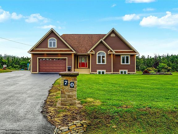 4th image of 70 Red Cliff Road