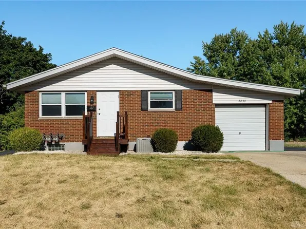 3433 Woodman Dr, Dayton, OH 45429