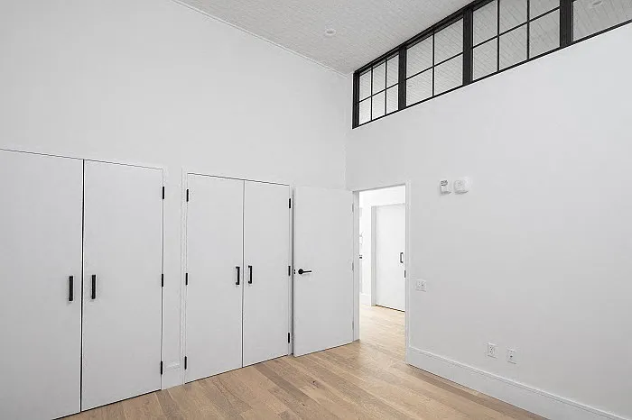 510 Julia St — Photo 28