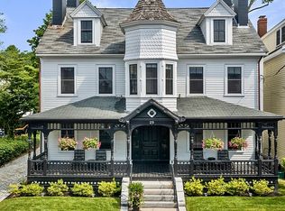 29 Central St #3, Manchester, MA 01944