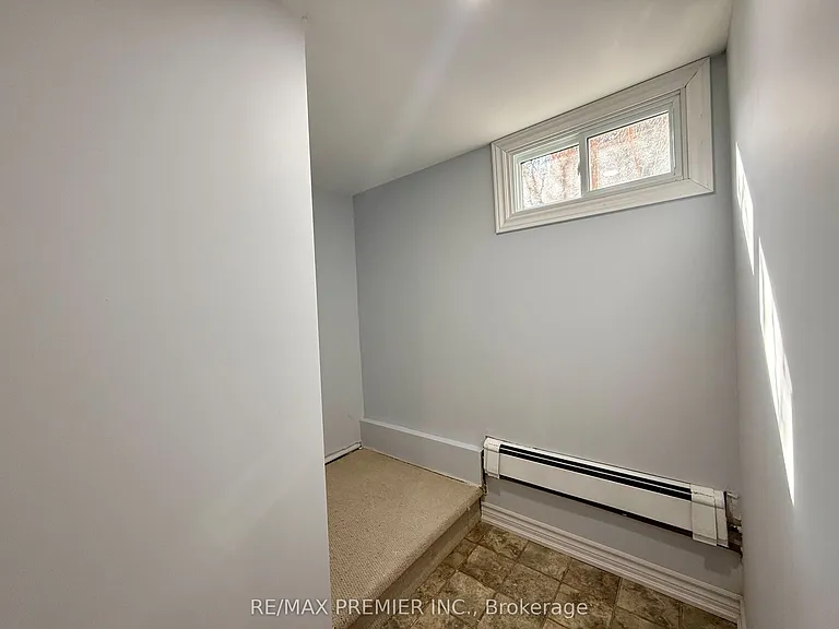 288 Scott St #LOWER — Photo 15