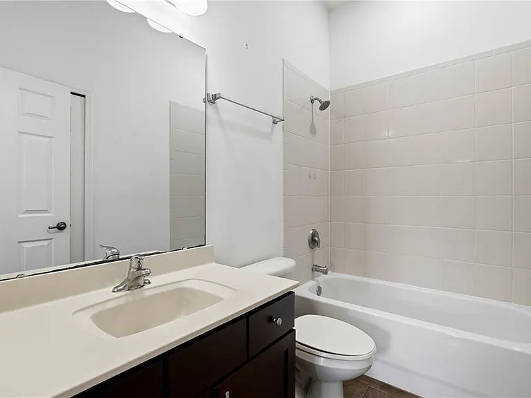 6364 Lake Smith Cir — Photo 22