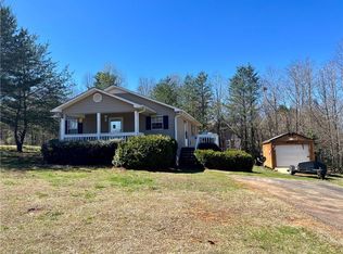 19 Shilo St, Cleveland, GA 30528