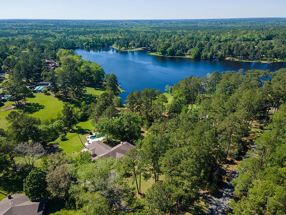 1st image of 840 S Lakeshore Dr